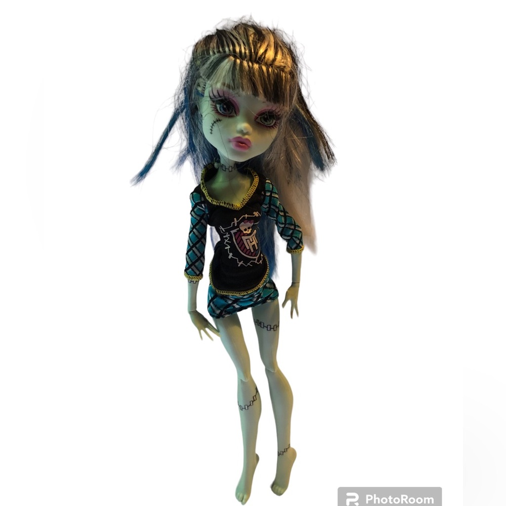 Monster High Frankie Stein Doll Ghoul Spirit